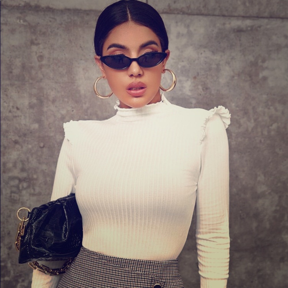 ⚡️Rib-Knit Lettuce Edge Sweater